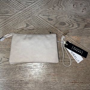 NWT Isabelle peta approved vegan wristlet crossbody